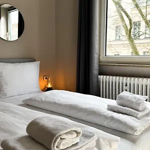 Sendlinger Tor 2*, Monaco di Baviera Germania